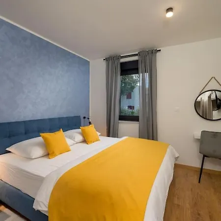 Giulia By Istrialux Manjadvorci