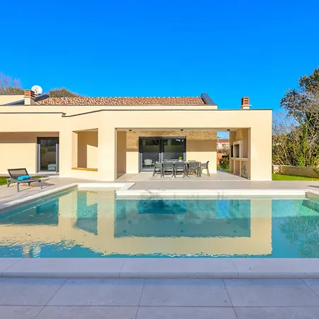 Villa Giulia By Istrialux